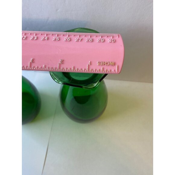 Set Of 2 Anchor Hocking Green Glass Vases With Wavy Rims - Picture 11 of 11